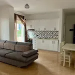Apartment Blissful Golem (Tirana)